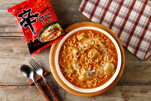 バターチキンカレー風辛ラーメン